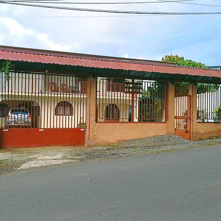 شقة Alinas House La Fortuna المظهر الخارجي الصورة